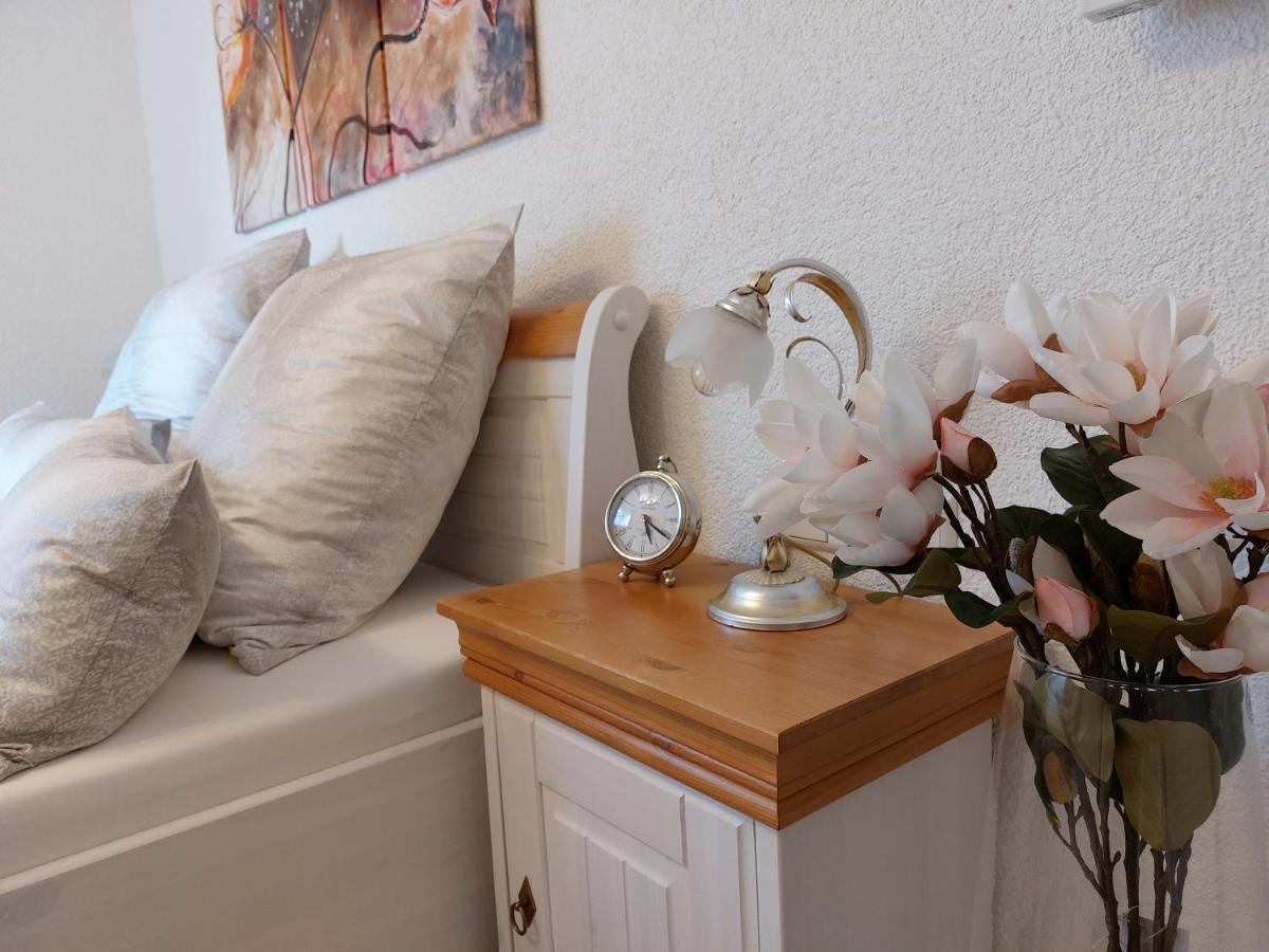 Ferienwohnung Pension Waldblick Heidenheim an der Brenz Ngoại thất bức ảnh
